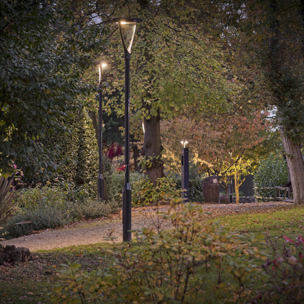 Luci LED per Illuminazione Giardino - Giardini Verdi