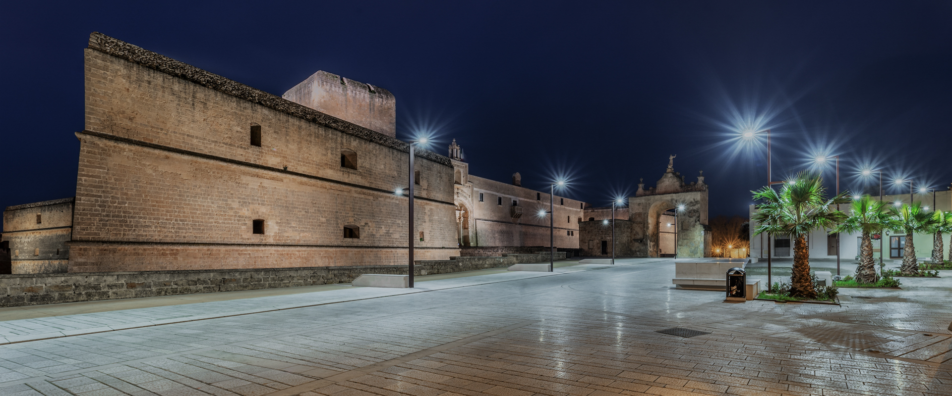 Lampioni per illuminazione urbana