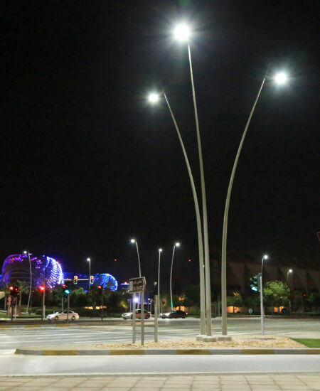 Illuminazione stradale LED di Yas Marina
