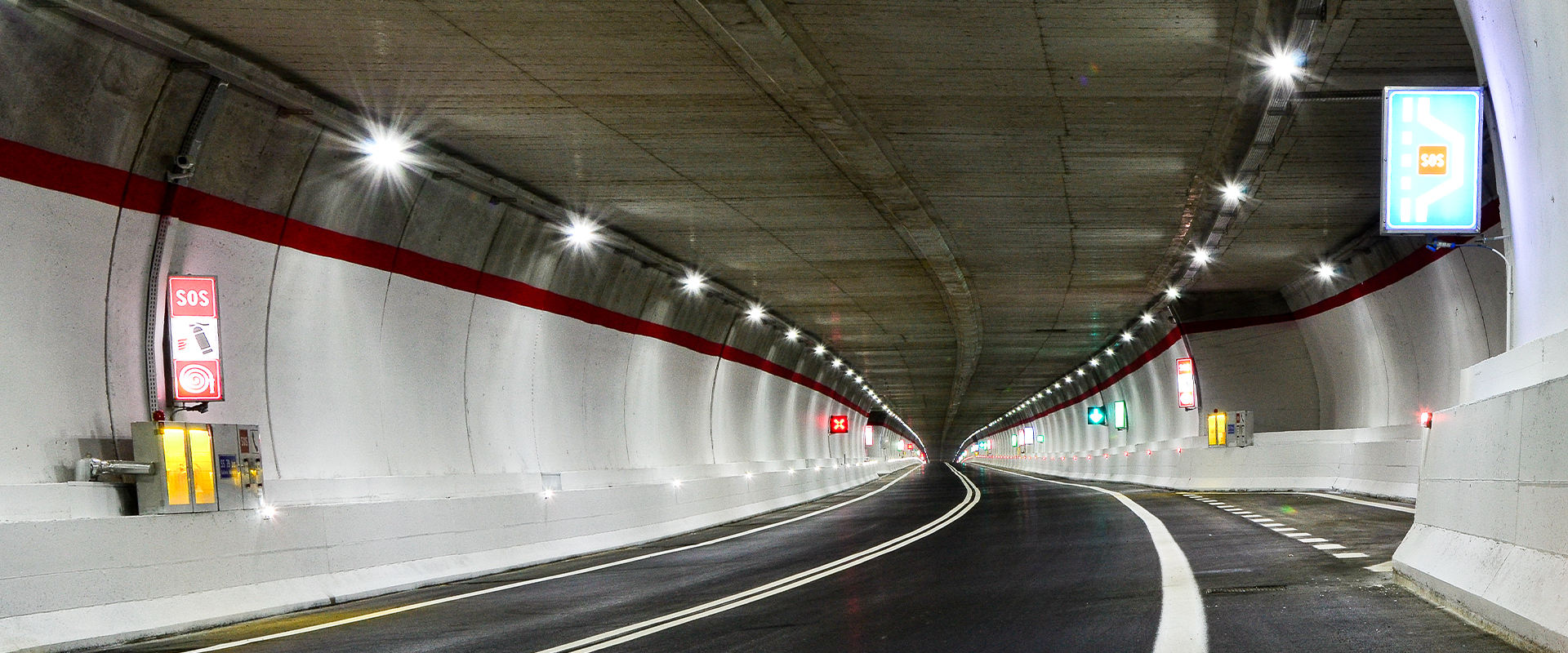 Faro stradale per illuminazione pubblica