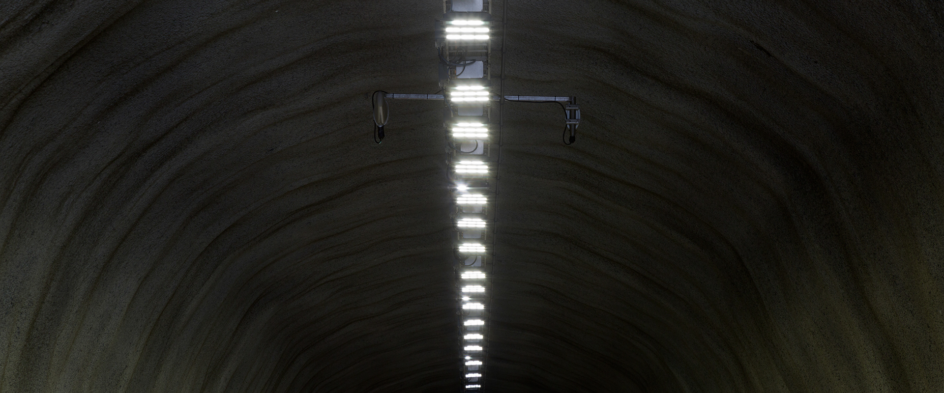 Faro per gallerie stradali a LED