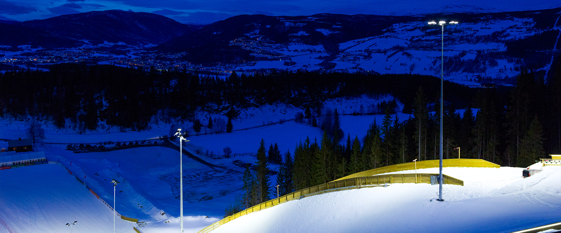 Fari LED per illuminazione sportiva